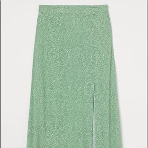 H&M skirt w/ slit